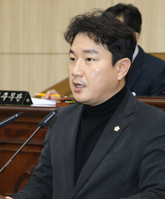 울산광역시 동구의회 임채윤  사진